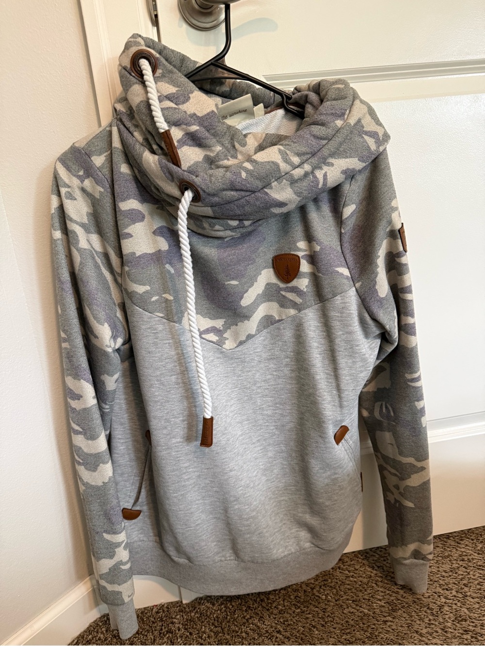 WANAKOME hoodie